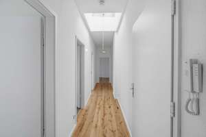 Ihr neues Zuhause im Helmholtzkiez: 2-Zimmer-Dachgeschoss mit Terrasse – Die vollständige Adresse der Immobilie erhältst du vom Anbieter., 10439 Prenzlauer Berg, Berlin – Vorschaubild 1