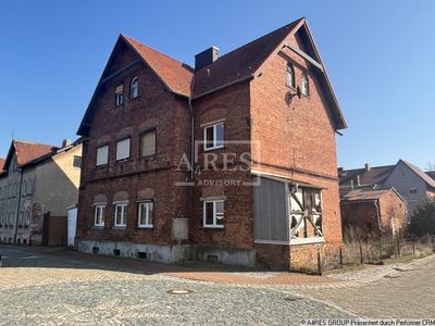 Mehrfamilienhaus zur Sanierung in Hakeborn