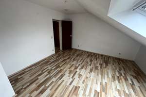 Moderne, helle Dachgeschosswohnung in ruhiger Seitenstraße von Duisburg-Röttgersbach – Bilsestr. 23, 47169 Röttgersbach, Duisburg – Vorschaubild 16