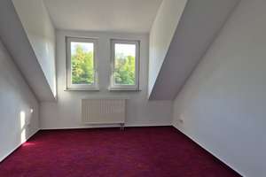 „Natur pur“-Reihenendhaus in herrlich, ruhiger Ortsrandlage gelegen bietet: EBK, Balkon, Garten uvm – Die vollständige Adresse der Immobilie erhältst du vom Anbieter., 65520 Bad Camberg – Vorschaubild 12