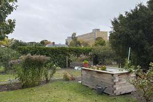 Wohnen im Grünen: Freistehendes Haus mit großem Garten in Berlin-Oberschöneweide – Die vollständige Adresse der Immobilie erhältst du vom Anbieter., 12459 Oberschöneweide, Berlin – Vorschaubild 2