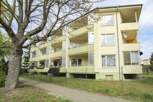 Vermietete 2,5- Zimmer Wohnung mit großzügigem Balkon in Rudow (Neukölln)
