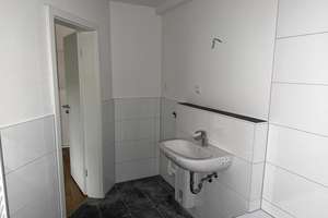 Erstbezug nach Sanierung! Moderne 3,5-Zimmer-Wohnung mit Balkon! – Virchowstr. 107, 46047 Schlad, Oberhausen – Vorschaubild 7