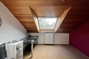 Gepflegtes Zweifamilienhaus mit Garten und Garage in Kassel-Oberzwehren – Die vollständige Adresse der Immobilie erhältst du vom Anbieter., 34132 Oberzwehren, Kassel – Vorschaubild 16