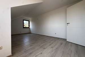 Großzügige DG-Wohnung im Grünen! Erstbezug nach Sanierung – Die vollständige Adresse der Immobilie erhältst du vom Anbieter., 86943 Thaining – Vorschaubild 11