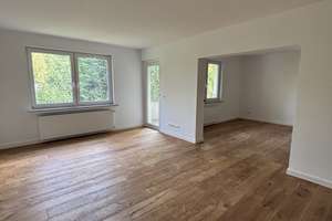 DO, nördl. GARTENSTADT, kernsan. Wohnung KFW 55, 4-Zimmer, Eiche Landhausdielen, großer Süd-Blk – Die vollständige Adresse der Immobilie erhältst du vom Anbieter., 44141 Westfalendamm, Dortmund – Vorschaubild 3