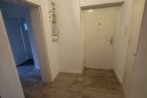 ⭐🏠3erWG-GEEINGNET-Gepflegte Wohnung mit Laminat,2 Bädern, Wohnküche, Duschbad & Balkon⭐🏠 – 44145 Borsigplatz, Dortmund – Vorschaubild 8