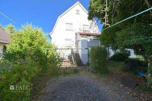 Großes Grundstück mit Handwerkerhaus – Die vollständige Adresse der Immobilie erhältst du vom Anbieter., 71282 Hemmingen – Vorschaubild 3
