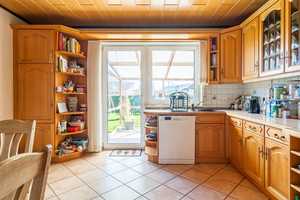 Großzügiges Einfamilienhaus, mit 6 Zimmern, Photovoltaik & Südost-Terrasse auf 939 m² Grundstück – Aurich (Kreis) – Vorschaubild 7