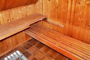 Familienhaus mit Einliegerwohnung, 2 Garagen und Nebengebäude! – Die vollständige Adresse der Immobilie erhältst du vom Anbieter., 25764 Wesselburen – Vorschaubild 18
