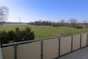 Neuwertiges Apartment mit Panorama-Balkon in Erlangen Provisionsfrei – Dechsendorfer Straße 2, 91054 Tal, Erlangen – Vorschaubild 2