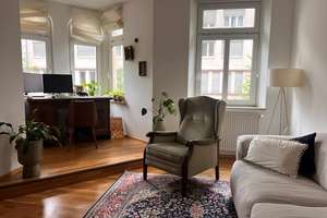 Altbauliebe in St. Johannis – 3 Zimmer mit Erker, Balkon & Echtholzparkett