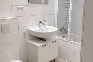 Großzügiges Appartement in ruhiger Seitenstraße - Südbalkon und gut vermietet – 81373 Land in Sonne, München – Vorschaubild 3