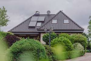 EIN ORT ZUM ANKOMMEN - Einfamilienhaus auf ca. 1.436 m² großem Grundstück (provisionsfrei). – Die vollständige Adresse der Immobilie erhältst du vom Anbieter., 24576 Bimöhlen – Vorschaubild 4