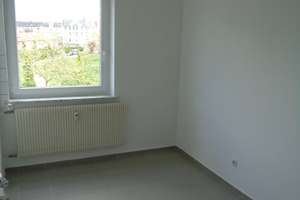 helle 3 ZKB im 2. OG in zentraler Lage – Pestalozzistr. 43, 27568 Mitte, Bremerhaven – Vorschaubild 8