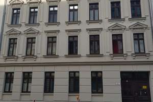 Charmante 1-Zimmer-Wohnung in Leipzig 46,5 m² mit EBK, Nähe Zentrum, v.privat – 4315 Neustadt-Neuschönefeld, Leipzig – Vorschaubild 1