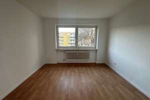 Moderne 4-Zimmer-Wohnung mit Balkon in Nürnberg – Herzogstandstraße 22, 90471 Langwasser Nordwest, Nürnberg – Vorschaubild 5