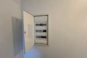 Property thumbnail 12