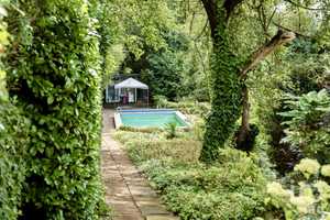 Einzigartiges Einfamilienhaus mit parkähnlichem Grundstück und Pool in Traumlage am Bübinger Berg – Stadtverband Saarbrücken (Kreis) – Vorschaubild 10