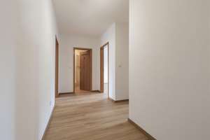 Einziehen & Wohlfühlen - gepflegte 3-Zimmer Wohnung in Fürth – Die vollständige Adresse der Immobilie erhältst du vom Anbieter., 90765 Ronhof, Kronach, Fürth – Vorschaubild 4