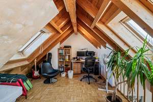 Dachgeschosswohnung mit Galerie & Tiefgarage – Die vollständige Adresse der Immobilie erhältst du vom Anbieter., 79117 Ebnet, Freiburg im Breisgau – Vorschaubild 8