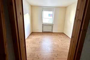 Gepflegtes Einfamilienhaus in Limburg-Lindenholzhausen – Kirchstr. 33, 65551 Limburg-Weilburg (Kreis) – Vorschaubild 13