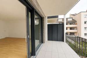 Exklusive 4-Zimmer-Wohnung mit besonderem Wohnkomfort – 40219 Unterbilk, Düsseldorf – Vorschaubild 9