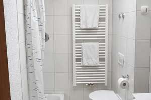 Property thumbnail 9