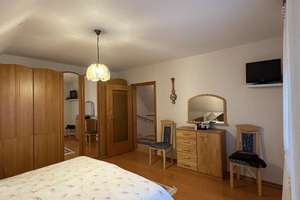 Einfamilienhaus mit Garten und Doppelgarage in ruhiger Lage – Die vollständige Adresse der Immobilie erhältst du vom Anbieter., 42655 Solingen-Mitte, Solingen – Vorschaubild 8
