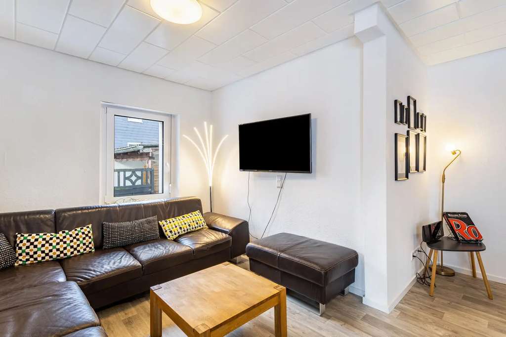 Immobilie in Medebach - Ihr Einstieg in die Ferienvermietung: Modernisiert, möbliert, sofort nutzbar - Bild 4