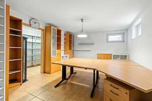 Gepflegtes Reihenendhaus mit Carport in beliebter und ruhiger Lage direkt am Rahlstedter Hegenwald – Die vollständige Adresse der Immobilie erhältst du vom Anbieter., 22143 Hamburg-Altstadt, Hamburg – Vorschaubild 24
