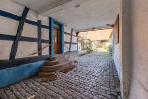 Liebhaberobjekt mit Charme und Seele mit ausbaubarer Scheune, Innenhof & Garten in KA-Knielingen – Die vollständige Adresse der Immobilie erhältst du vom Anbieter., 76187 Knielingen, Karlsruhe – Vorschaubild 3