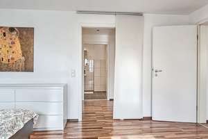 Möbliert - Schmuckstück in Möhringen, offene und große 2 Zimmer Wohnung mit 2 Bäder und Stellplatz b – Die vollständige Adresse der Immobilie erhältst du vom Anbieter., 70567 Möhringen-Mitte, Stuttgart – Vorschaubild 14