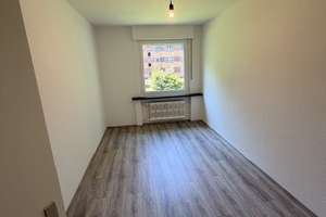 Traumhaft schöne, komplett sanierte, 3 Zimmer Wohnung mit Balkon in Duisburg zu vermieten – Bahnhofstr. 67, 47138 Mittelmeiderich, Duisburg – Vorschaubild 8