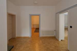 Komplett frei: Modernes 3-Familienhaus mit separatem Büro und beheiztem Wintergarten  – Die vollständige Adresse der Immobilie erhältst du vom Anbieter., 45307 Kray, Essen – Vorschaubild 36