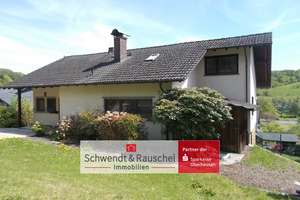 Wo andere Urlaub machen - EFH mit ELW in Schotten-Wingershausen – Die vollständige Adresse der Immobilie erhältst du vom Anbieter., 63679 Schotten – Vorschaubild 1