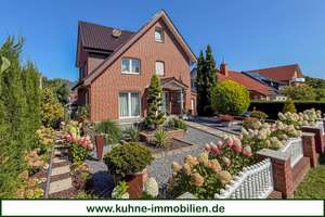 Freistehendes Einfamilienhaus in Hamm-Heessen – Die vollständige Adresse der Immobilie erhältst du vom Anbieter., 59065 Heessen, Hamm – Vorschaubild 1