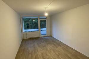 Sanierte 2 zimmer Wohnung im Herzen von Mettenhof.