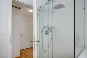 Möbliert: Helle Wohnung mit großer Dachterrasse  – Die vollständige Adresse der Immobilie erhältst du vom Anbieter., 81543 Untergiesing, München – Vorschaubild 7