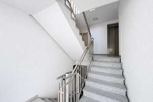 Helle 3-Zimmer-Wohnung mit ruhigem Südgarten im beliebten Sachsenhausen – 60594 Sachsenhausen-Nord, Frankfurt am Main – Vorschaubild 8