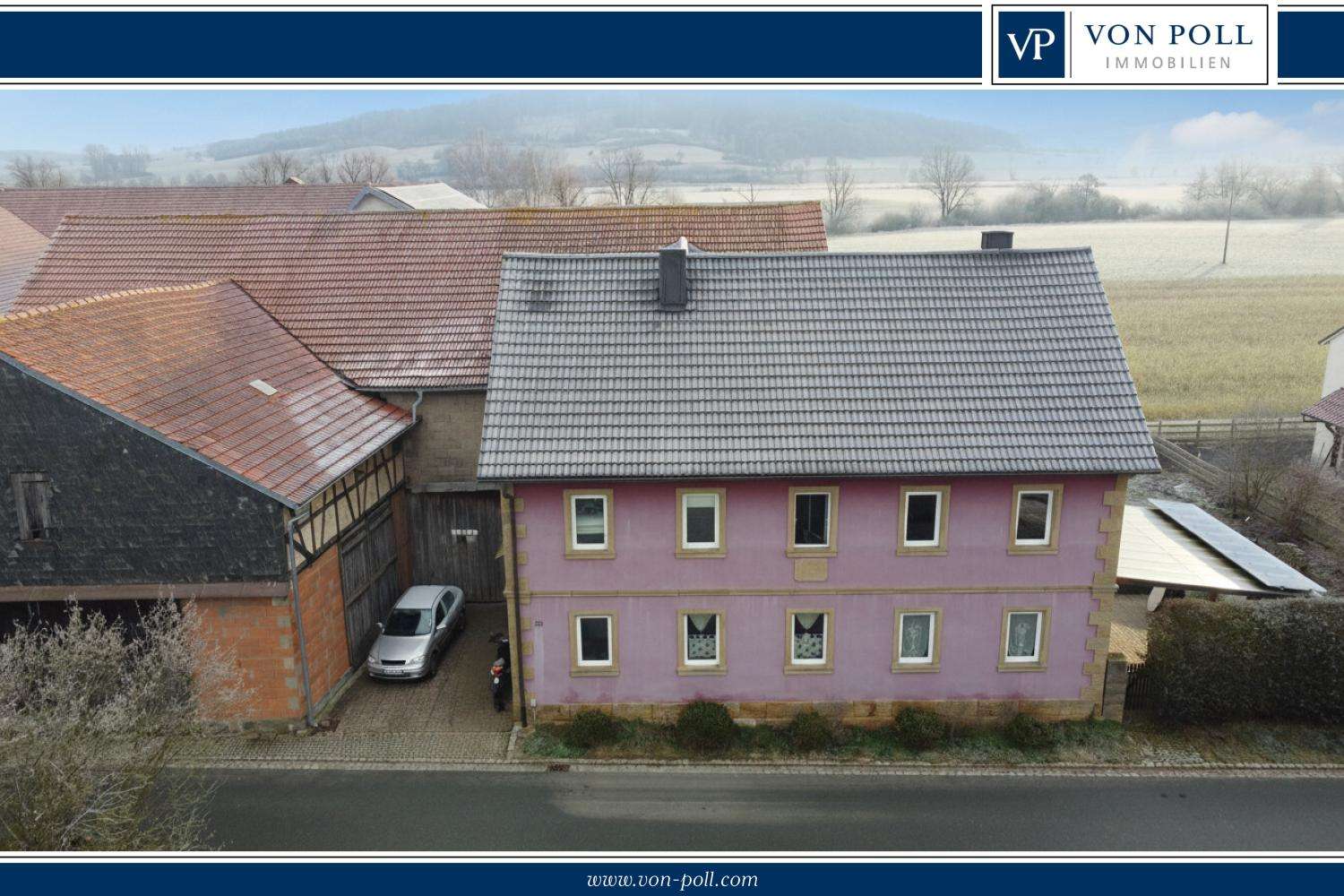 Ländliches Anwesen ideal für Pferdehaltung – mit Wiese und Stall, Haßberge Kreis – Bild 1