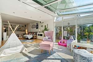 Property thumbnail 10