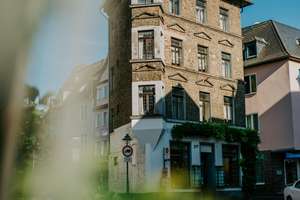 Historisches Wohn- und Geschäftshaus mit Entwicklungspotential!