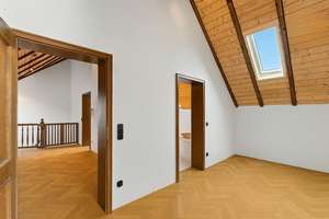 Großzügiges Einfamilienhaus mit Gewerbeoption in Neu-Anspach – 9 Zimmer, Balkon, Weitblick & Sauna – Die vollständige Adresse der Immobilie erhältst du vom Anbieter., 61267 Neu-Anspach – Vorschaubild 22