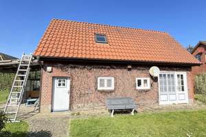 Parkähnliches Grundstück mit historischem Einfamilienhaus im Herzen von Wyk! – Die vollständige Adresse der Immobilie erhältst du vom Anbieter., 25938 Wyk auf Föhr – Vorschaubild 5