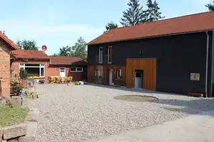 Ein Domizil in ruhiger Lage mit 3 Wohneinheiten, Pferdestall, Werkstatt und Padock – Segeberg (Kreis) – Vorschaubild 10