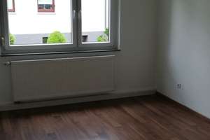 Helle 3-Zimmer-Wohnung mit sonnigen Balkon in Murrhardt – Die vollständige Adresse der Immobilie erhältst du vom Anbieter., 71540 Murrhardt – Vorschaubild 4
