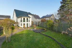 Two in One - stilvolles EFH mit kleinem Sommergarten-Bungalow – Die vollständige Adresse der Immobilie erhältst du vom Anbieter., 47239 Rumeln-Kaldenhausen, Duisburg – Vorschaubild 17