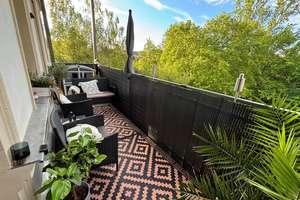 ++ Hochwertig // 4 Zimmer // Balkon // Stellplätze ++