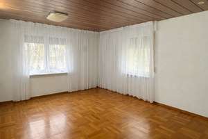 Wohnen & Vermieten kombinieren – Gepflegtes 3-Familienhaus mit Garten und stabilen Mieteinnahmen – Die vollständige Adresse der Immobilie erhältst du vom Anbieter., 74074 Heilbronn, Heilbronn – Vorschaubild 1